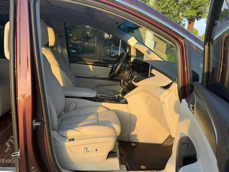 Buick GL8 2022 ES Lu Zun 653T Comfort Edition — 13