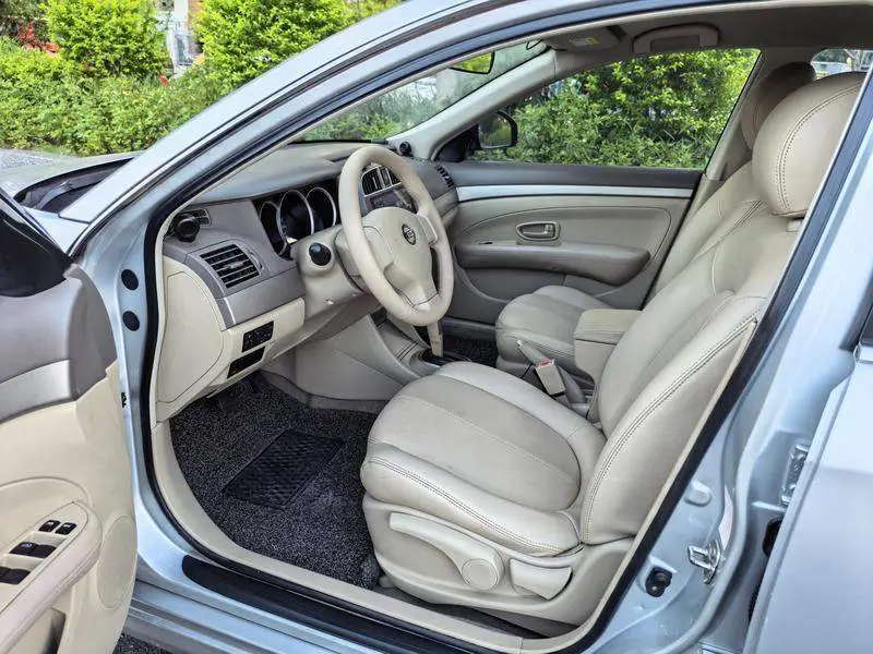 Sylphy 2012 Classic 1.6XE Automatic Comfort Edition — 11