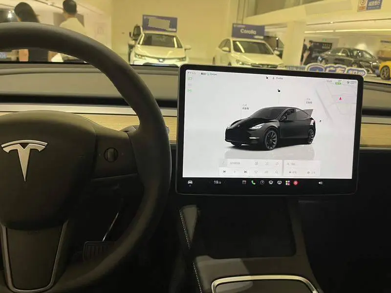Model Y 2022 facelifted rear-wheel drive version — 6