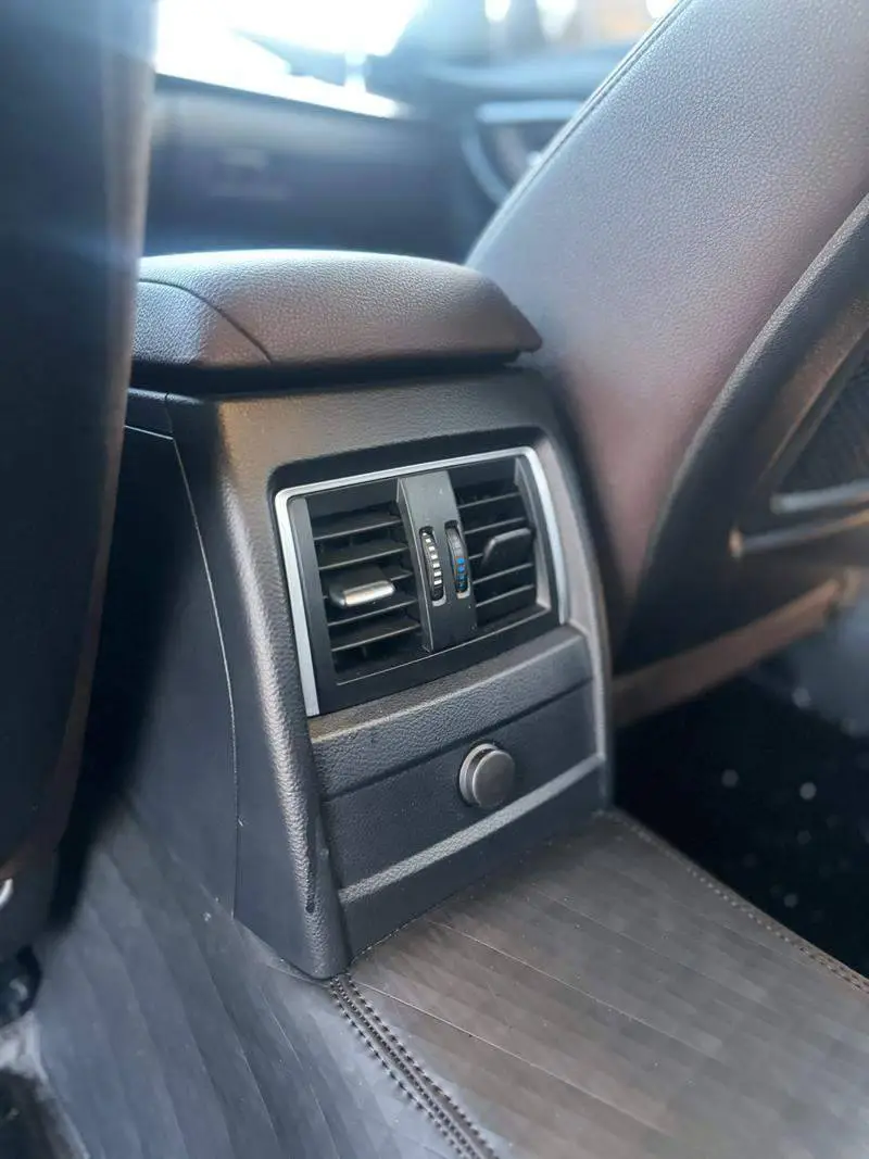 BMW 3 Series 2019 320Li Fashion Edition — 16
