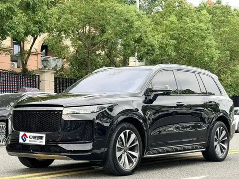 Ideal ONE 2020 Extended Range 6-seater Edition