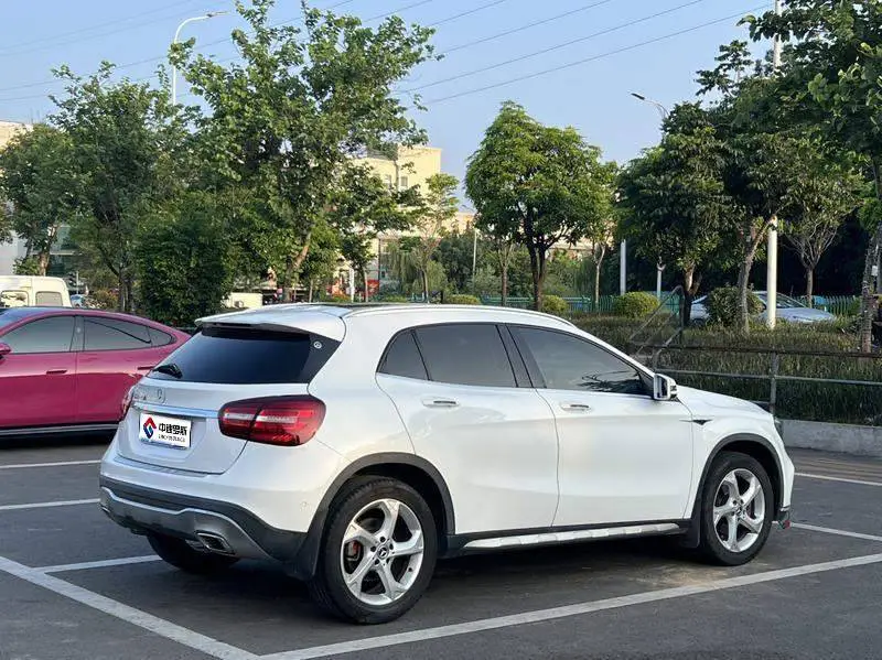 Mercedes-Benz GLA 2018 GLA 200 Dynamic — 6