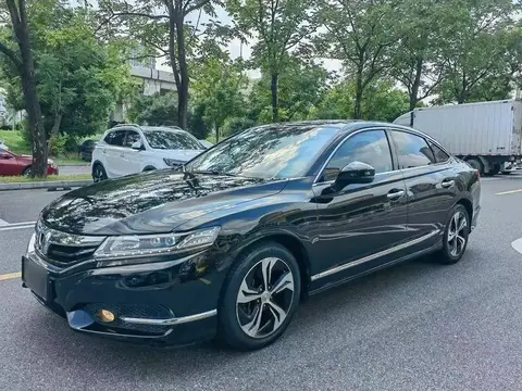 Spirior 2015 2.4L Premium Edition