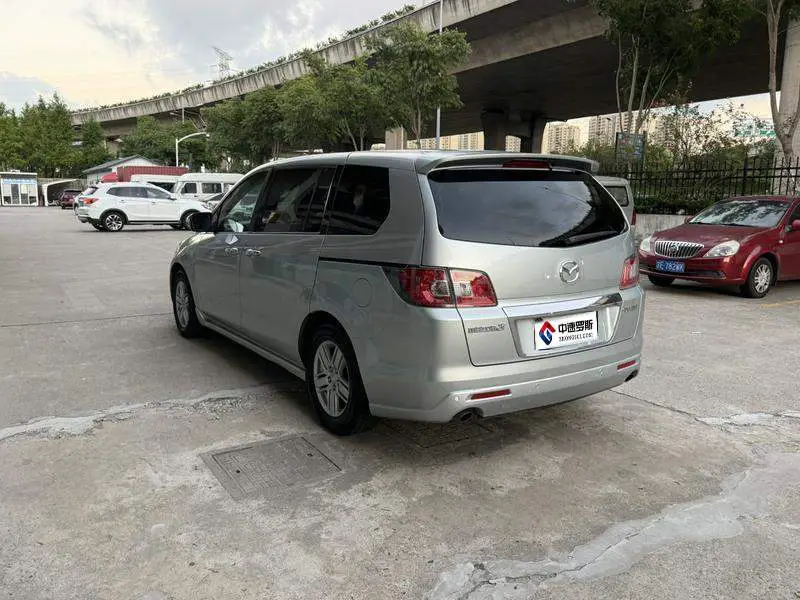 Mazda 8 2011 2.3L Supreme Edition — 3