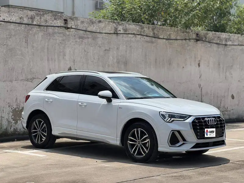 Audi Q3 2022 35 TFSI Progressive Dynamic Edition — 3