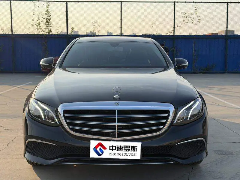Mercedes-Benz E-Class 2020 E 300 L Fashion Edition — 2