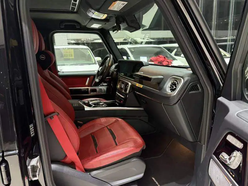 Mercedes-Benz G-Class AMG 2022 AMG G 63 — 18