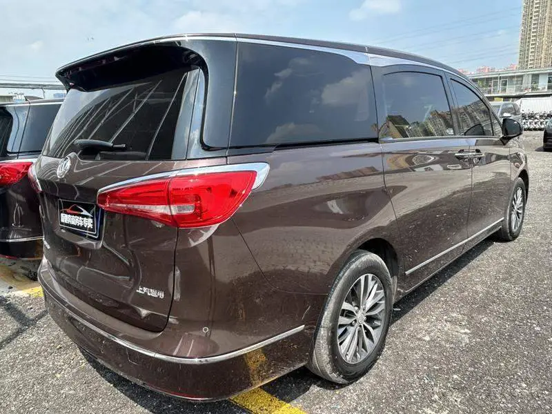 Buick GL8 2017 ES 28T Luxury National V — 6