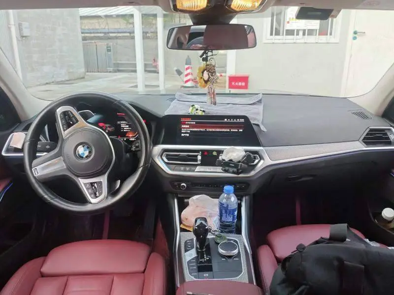 BMW 3 Series 2021 325i M Sport Night Edition — 6
