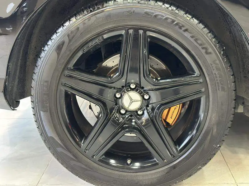 Mercedes-Benz M-Class AMG 2012 AMG ML 63 — 11