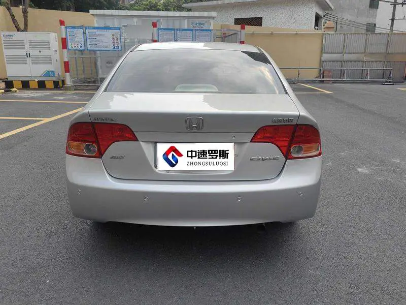 Civic 2008 1.8L Automatic Commemorative Classic Edition — 6