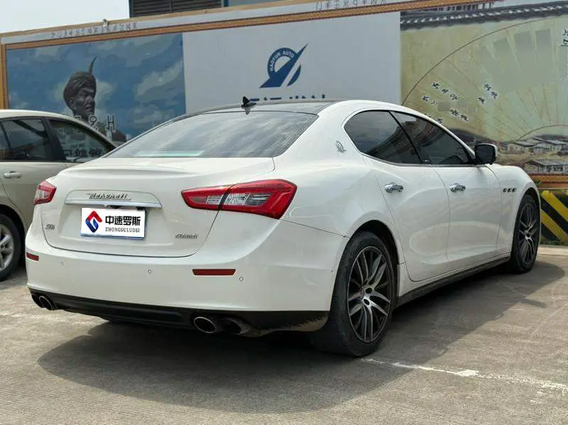 Ghibli 2014 3.0T Standard Edition — 4