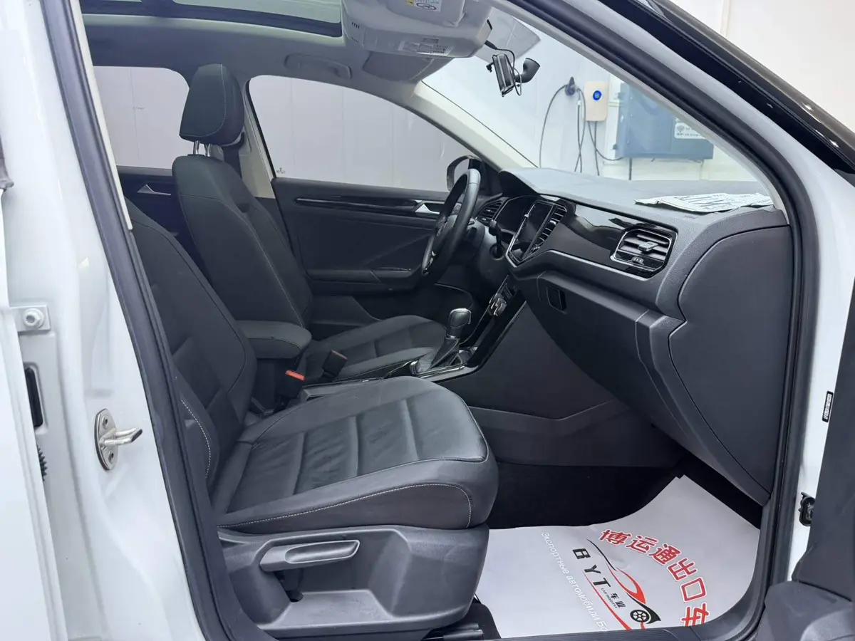 T-ROC 2021 280TSI DSG 2WD Comfort Smart Edition — 7