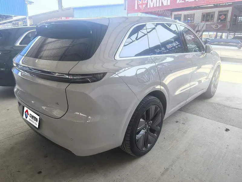 Ideal L6 2024 Max — 5