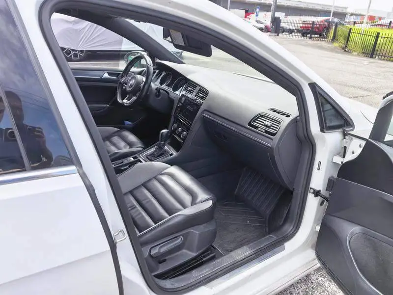 Golf 2016 1.4TSI Automatic R-Line — 5
