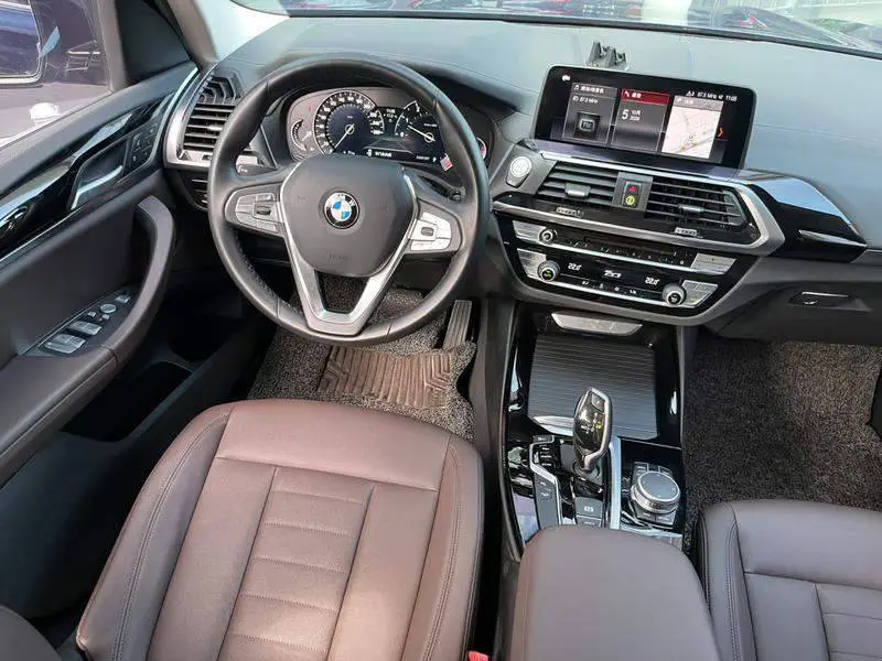 BMW X3 2019 xDrive25i Luxury Package — 13