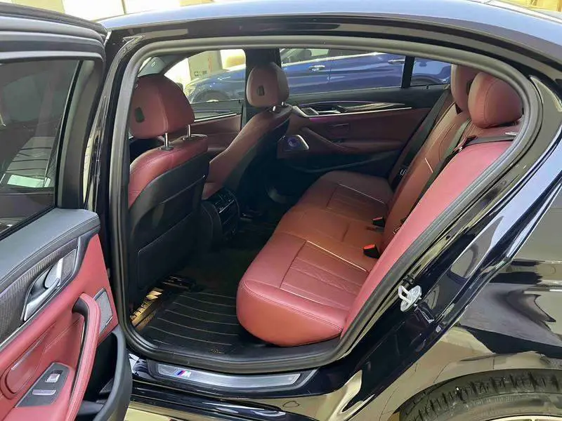 BMW 5 Series 2021 530Li Leading M Sport Package — 10