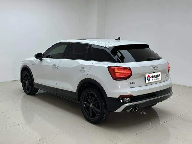 Audi Q2L 2020 35 TFSI Stylish and Dynamic — 4