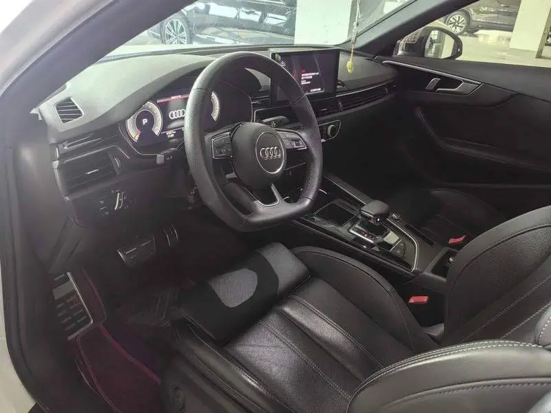 Audi A4L 2024 40 TFSI Luxury Dynamic Edition — 10
