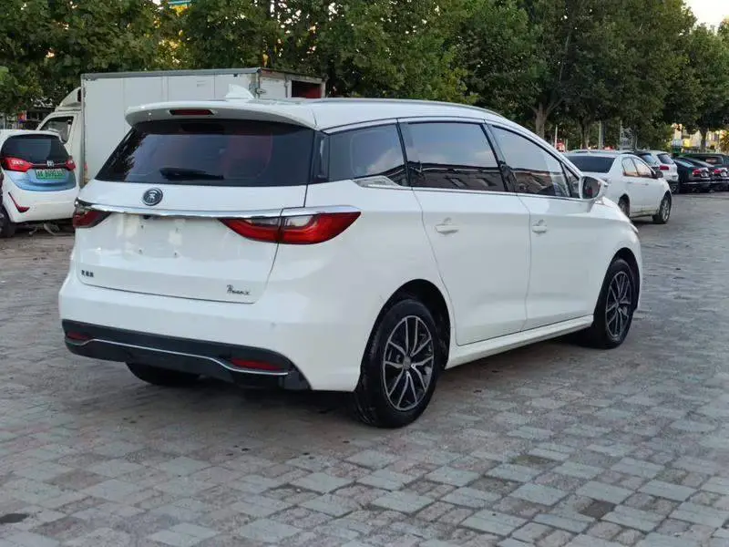 Song MAX 2017 1.5T Automatic Intelligent Link Premium 7 Seaters — 5