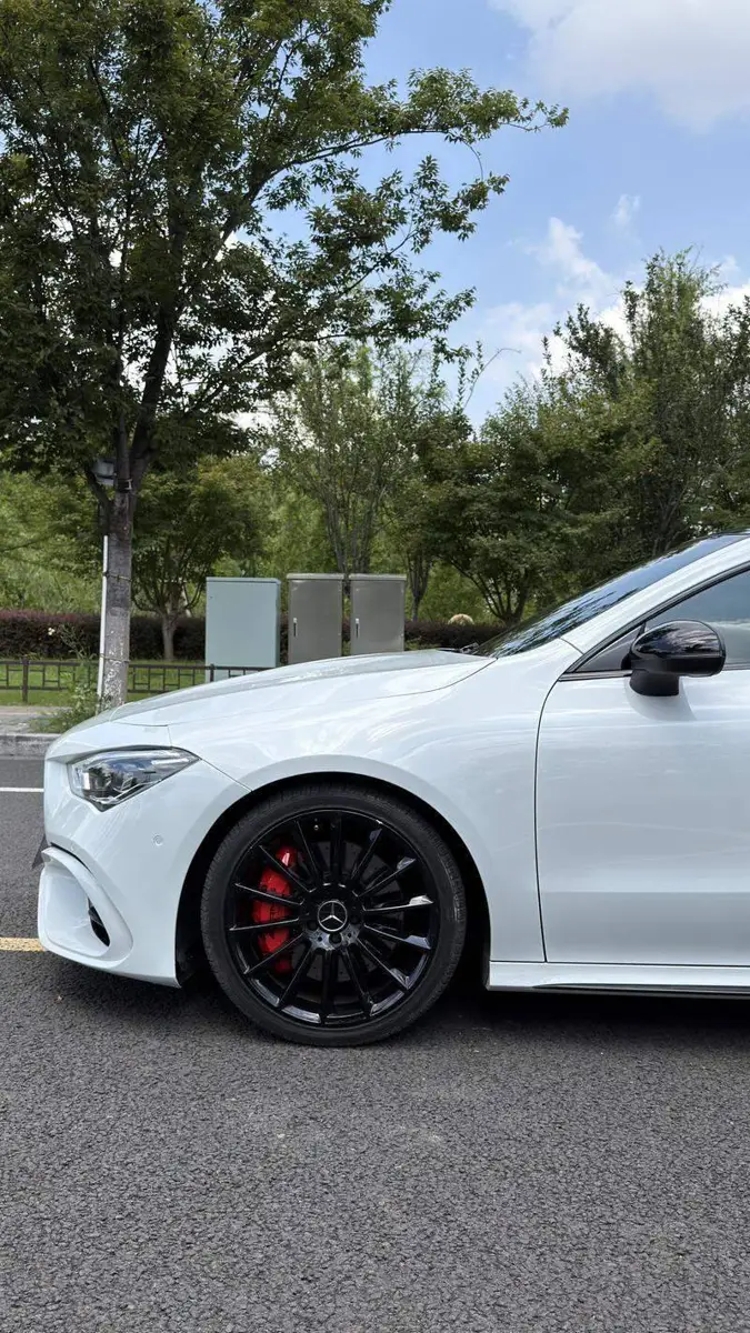 Mercedes-Benz CLA AMG 2020 AMG CLA 35 4MATIC — 11