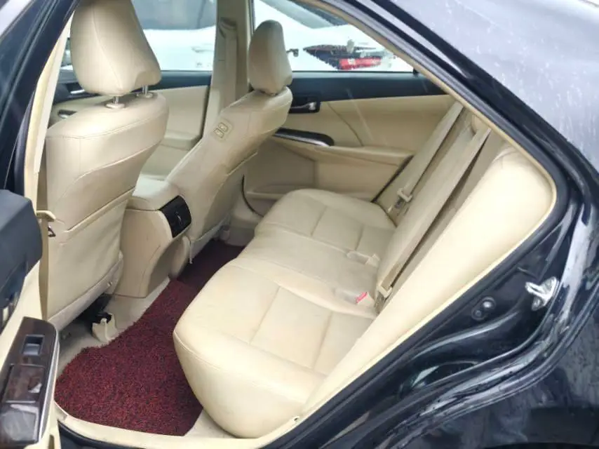 Camry 2015 2.0E Elite Edition — 4