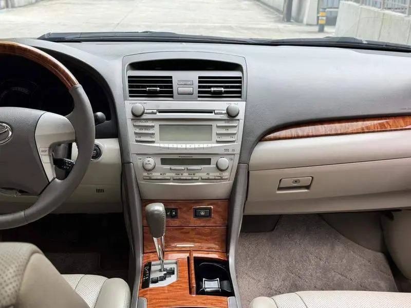 Camry 2007 240V Supreme Edition — 8