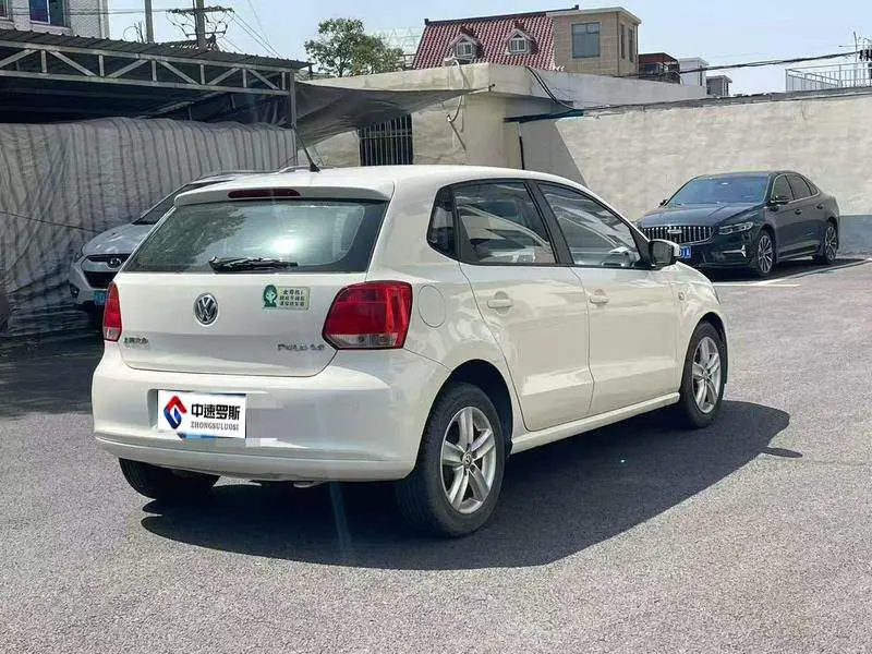 Polo 2013 1.6L Automatic Comfort Edition — 6