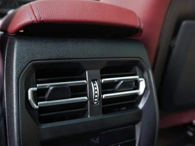BMW 3 Series 2022 325Li M Sport Night Edition — 10