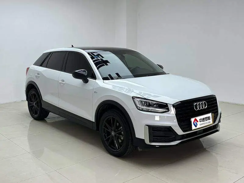 Audi Q2L 2020 35 TFSI Stylish and Dynamic — 3