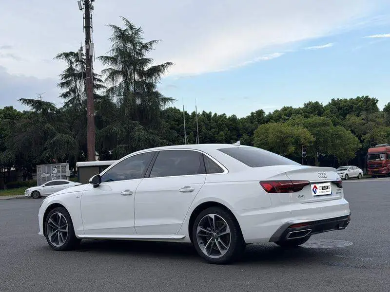 Audi A4L 2020 40 TFSI Stylish and Dynamic — 5
