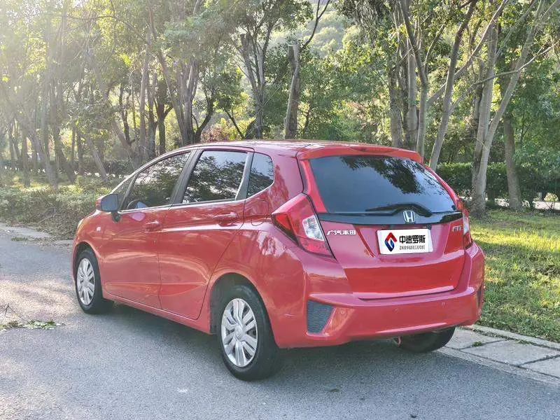 Fit 2014 1.5L LX CVT Comfort Edition — 4
