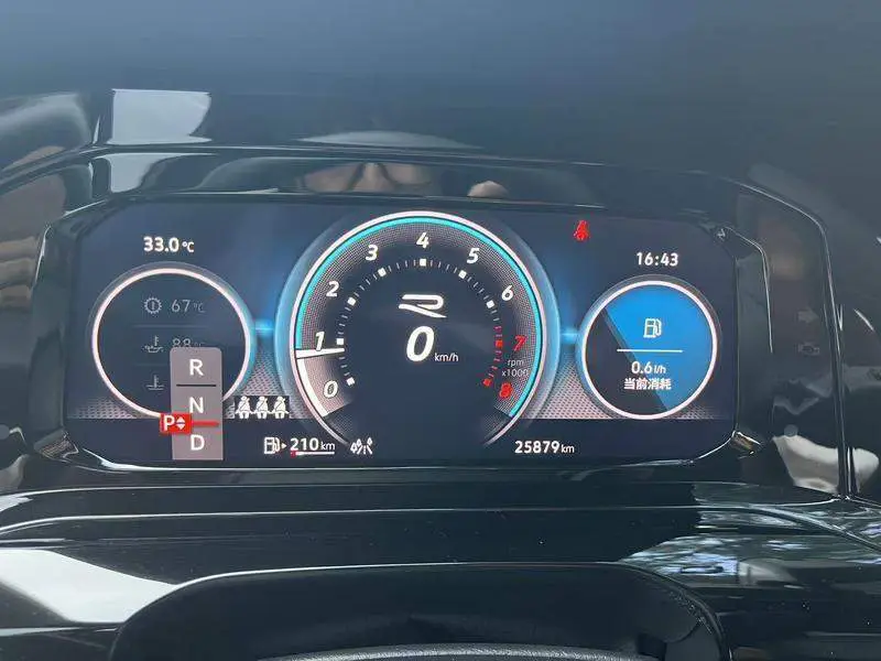 Golf 2023 280TSI DSG R-Line Lite — 9