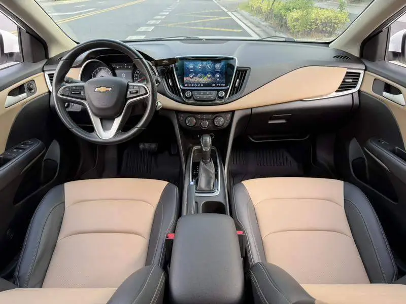 Cruze 2021 320 Automatic Enjoy Sunroof Edition — 9