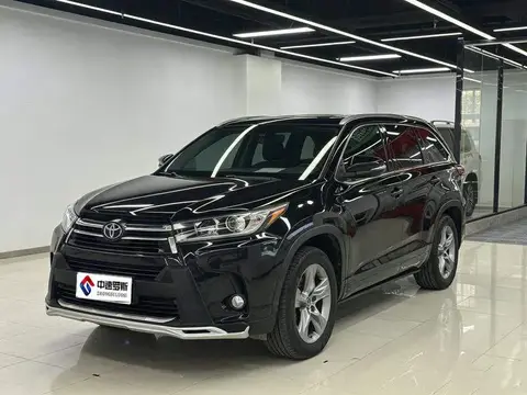 Highlander 2018 2.0T 4WD Premium Edition 7 Seaters National VI