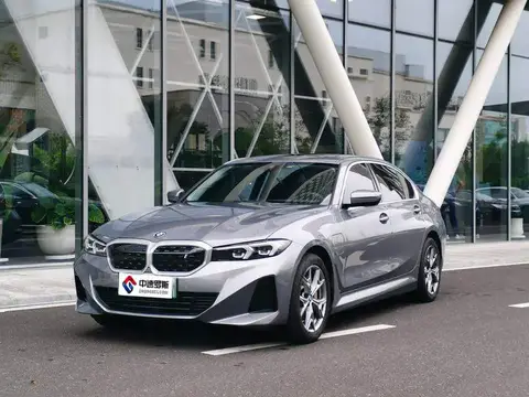 BMW i3 2025 eDrive 35 L