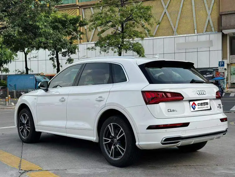 Audi Q5L 2018 45 TFSI Exclusive Fashion National VI — 4
