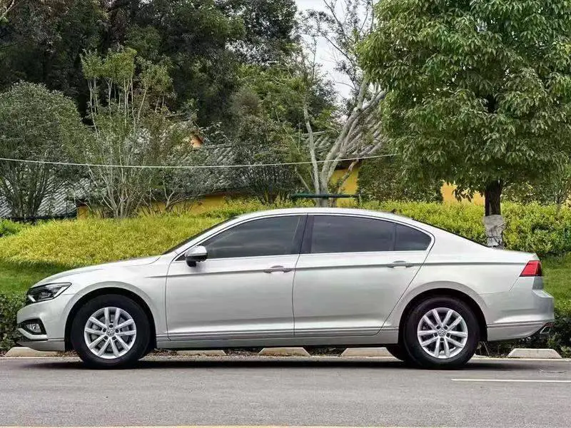 Magotan 2020 280TSI DSG Comfort Edition — 3