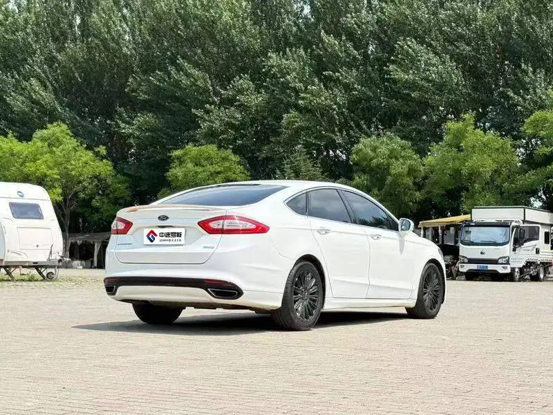 Mondeo 2013 2.0L GTDi200 Fashion Model — 6