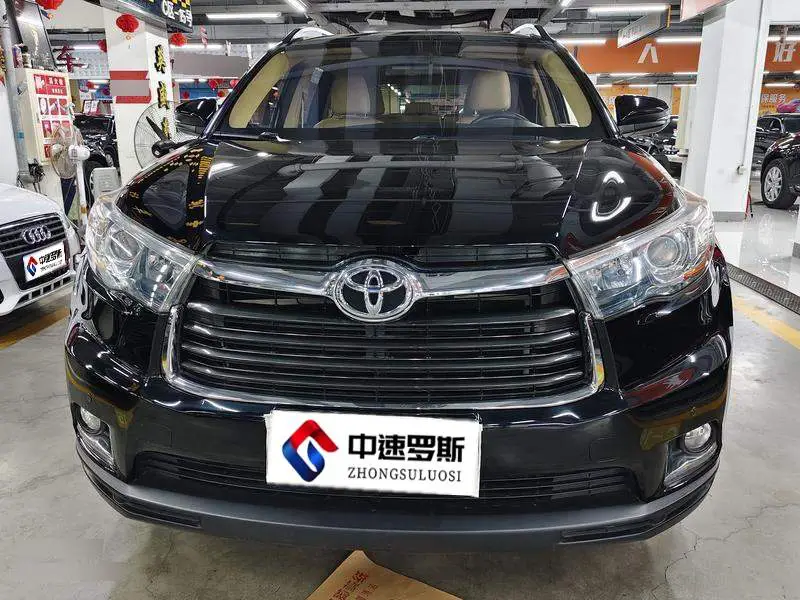 Highlander 2015 2.0T 4WD Elite Edition 7 Seaters — 2