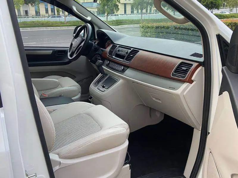 Maxus G10 2016 2.0T Automatic Luxury Edition — 14