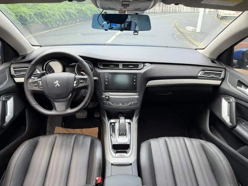 Peugeot 408 2019 230THP Automatic Luxury Edition National VI — 13