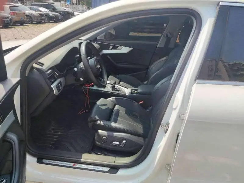 Audi A4L 2024 40 TFSI Stylish and Dynamic — 10