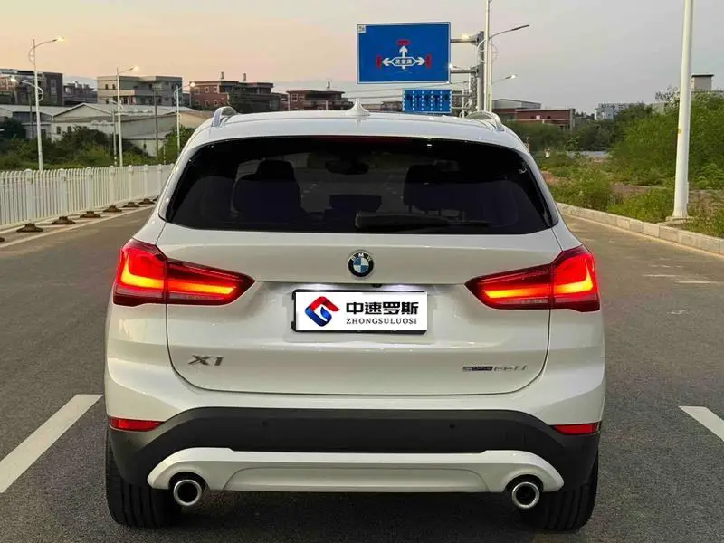 BMW X1 2022 sDrive25Li Leading Edition — 5
