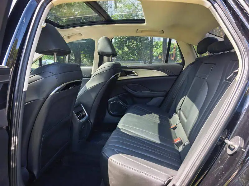 Hongqi H5 2024 1.5T DCT Zhilian Qiyue Edition — 16
