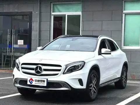 Mercedes-Benz GLA 2017 GLA 200 Fashion Edition