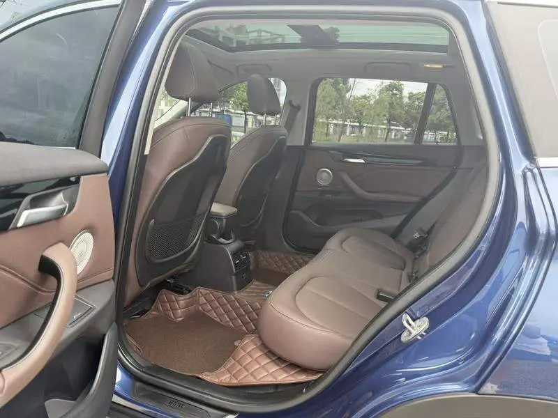 BMW X1 2022 sDrive25Li Leading Edition — 20