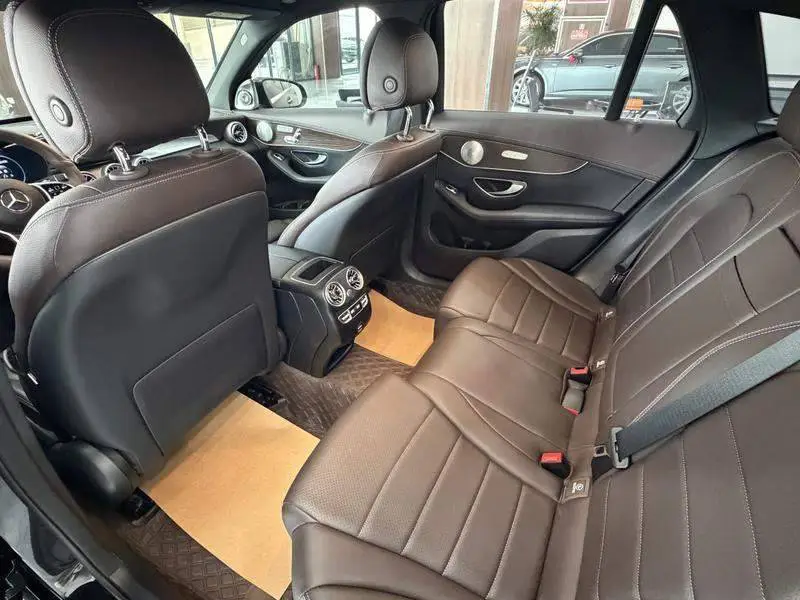 Mercedes-Benz GLC 2022 GLC 260 L 4MATIC Luxury — 8