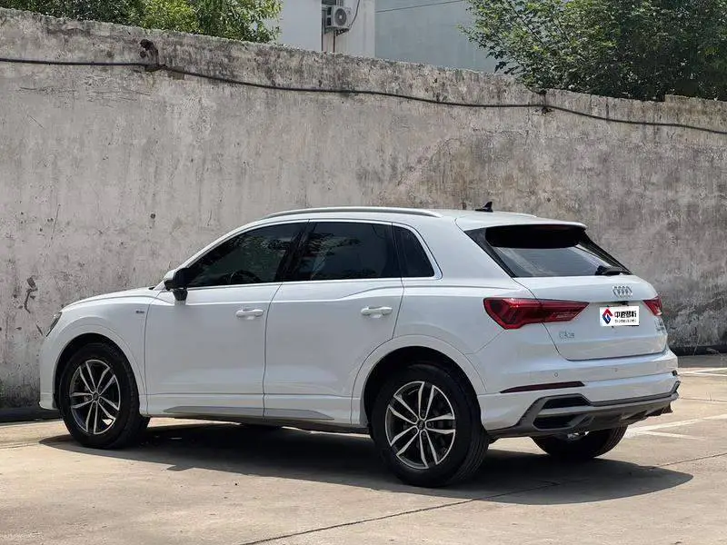 Audi Q3 2022 35 TFSI Progressive Dynamic Edition — 4
