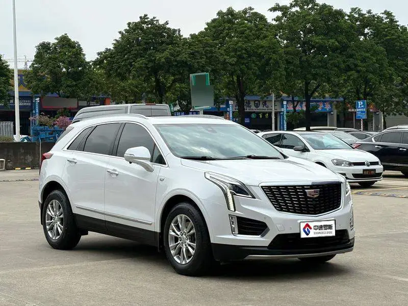 Cadillac XT5 2022 2.0T 2WD Luxury Model — 3